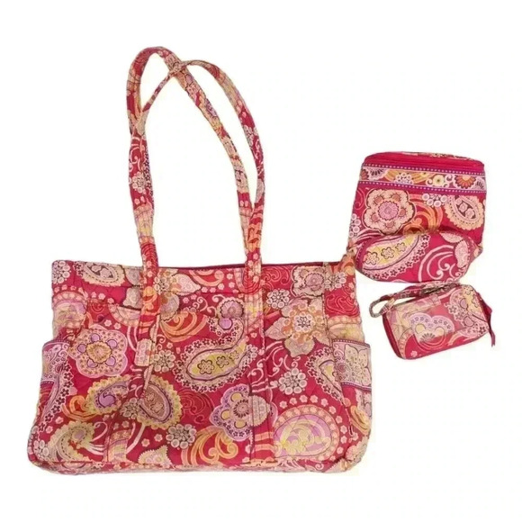 Vera Bradley Raspberry Fizz Paisley Diaper Bag Shoulder Bag  RETIRED Pattern - Picture 1 of 11